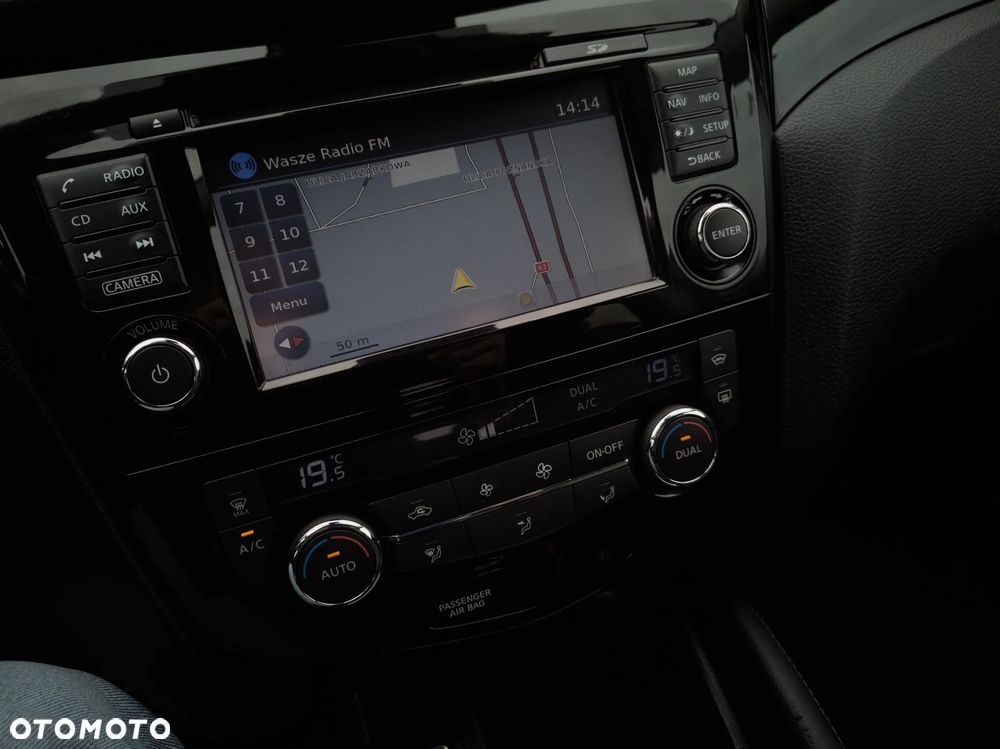 Nissan Qashqai 1.6 DIG-T Tekna - 17