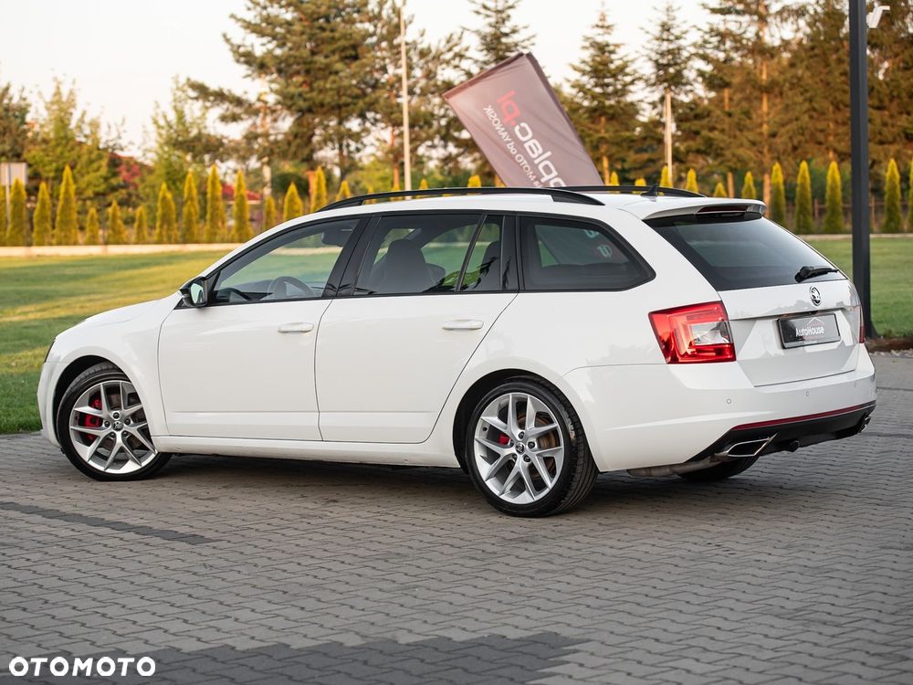 Skoda Octavia 2.0 TDI 4x4 DSG RS - 11