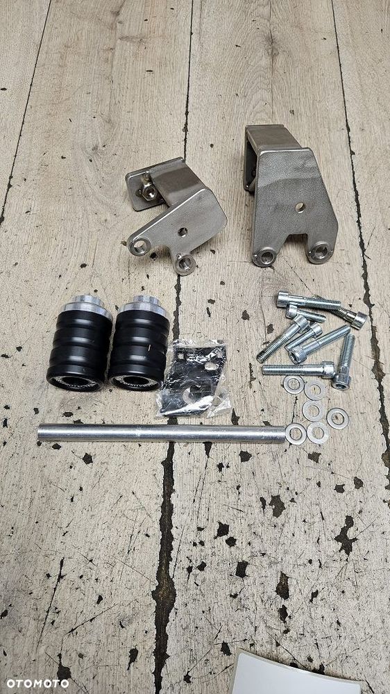 Crash pady Bike Design JRA 001 Aprilia RSV 1000 - 11