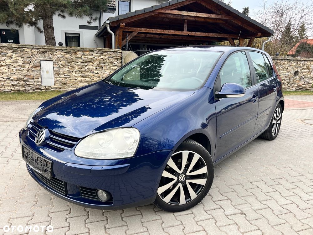 Volkswagen Golf 1.6 FSI Tour Edition - 2