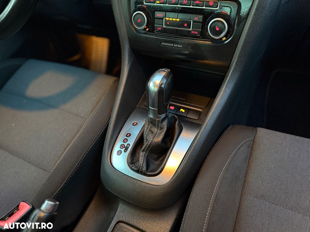 Volkswagen Golf 1.4 TSI DSG Style - 18