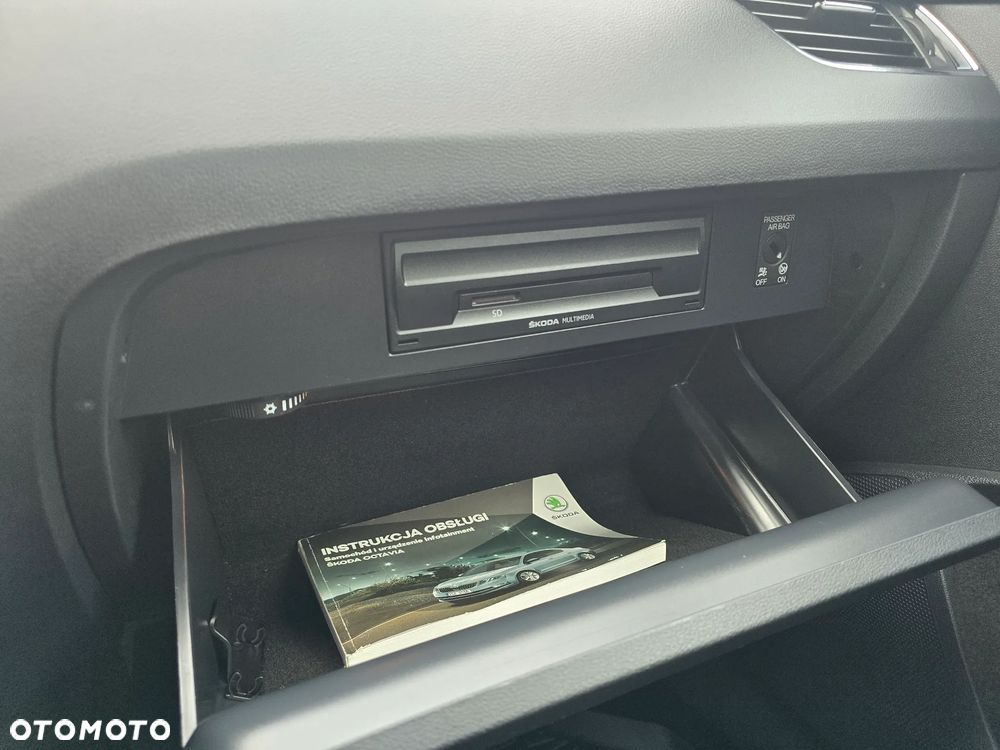 Skoda Octavia 2.0 TSI GPF RS 245 DSG - 34