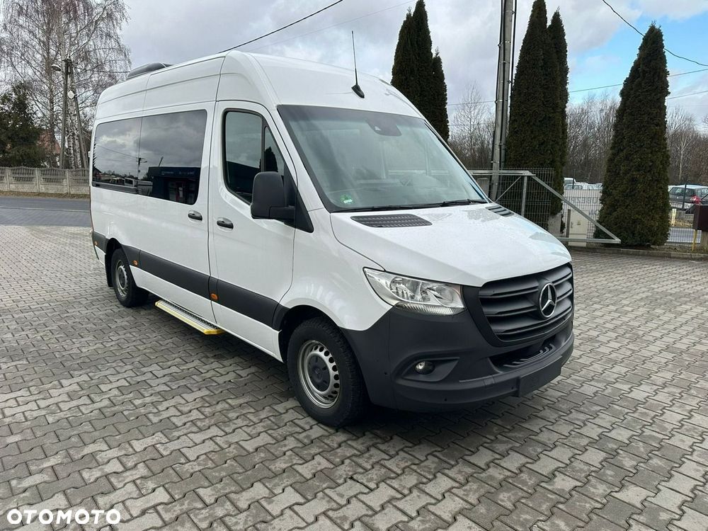 Mercedes-Benz Sprinter - 8