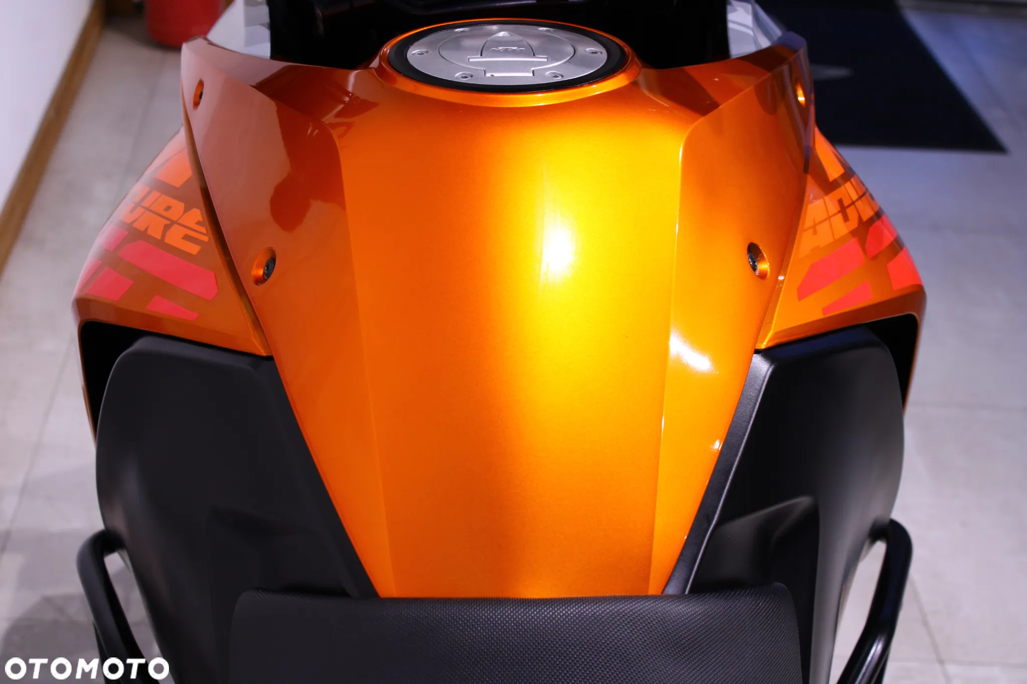 KTM Adventure - 11