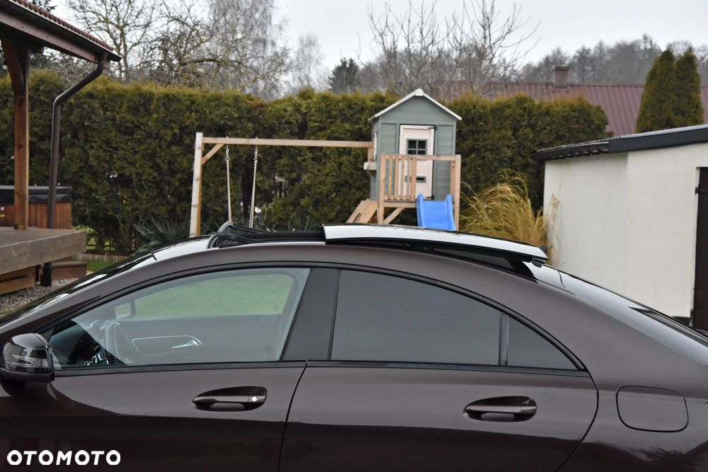 Mercedes-Benz CLA 200 7G-DCT AMG Line - 25