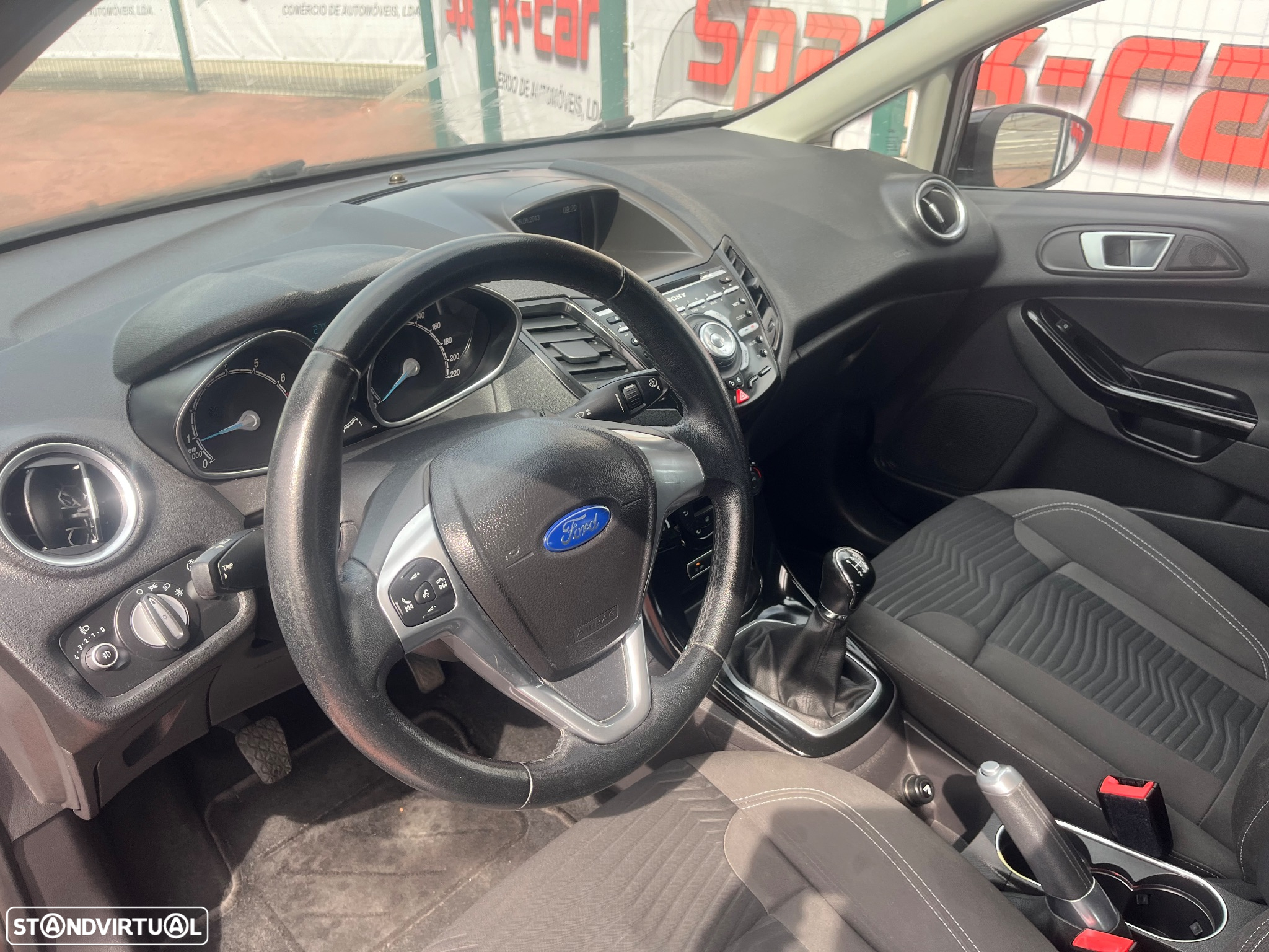 Ford Fiesta 1.0 EcoBoost S&S TITANIUM - 6