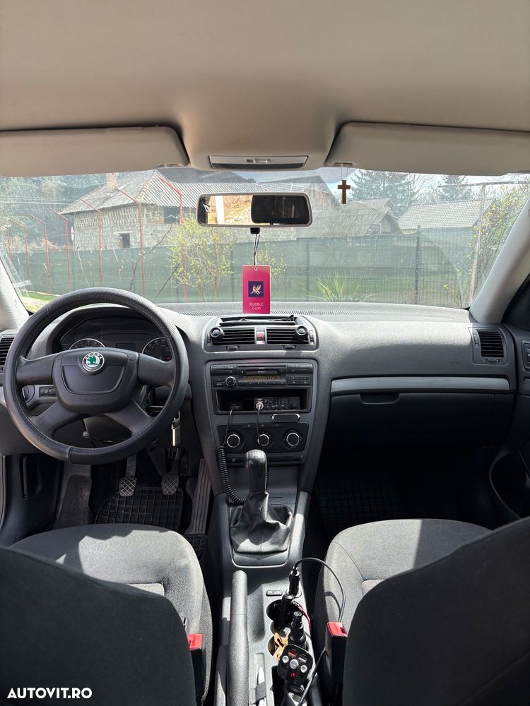 Skoda Octavia 1.6 TDI Classic - 6