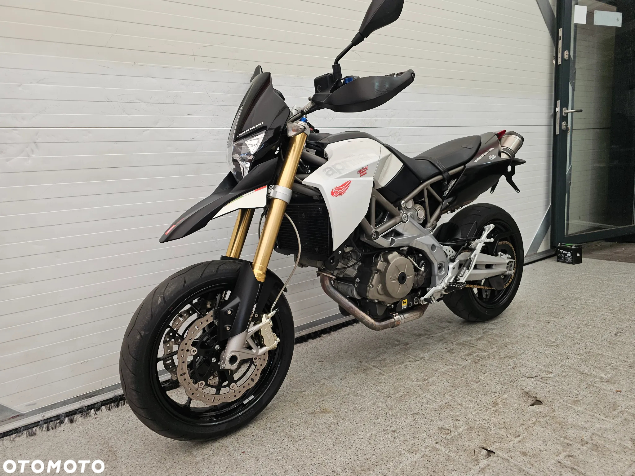 Aprilia Dorsoduro - 2