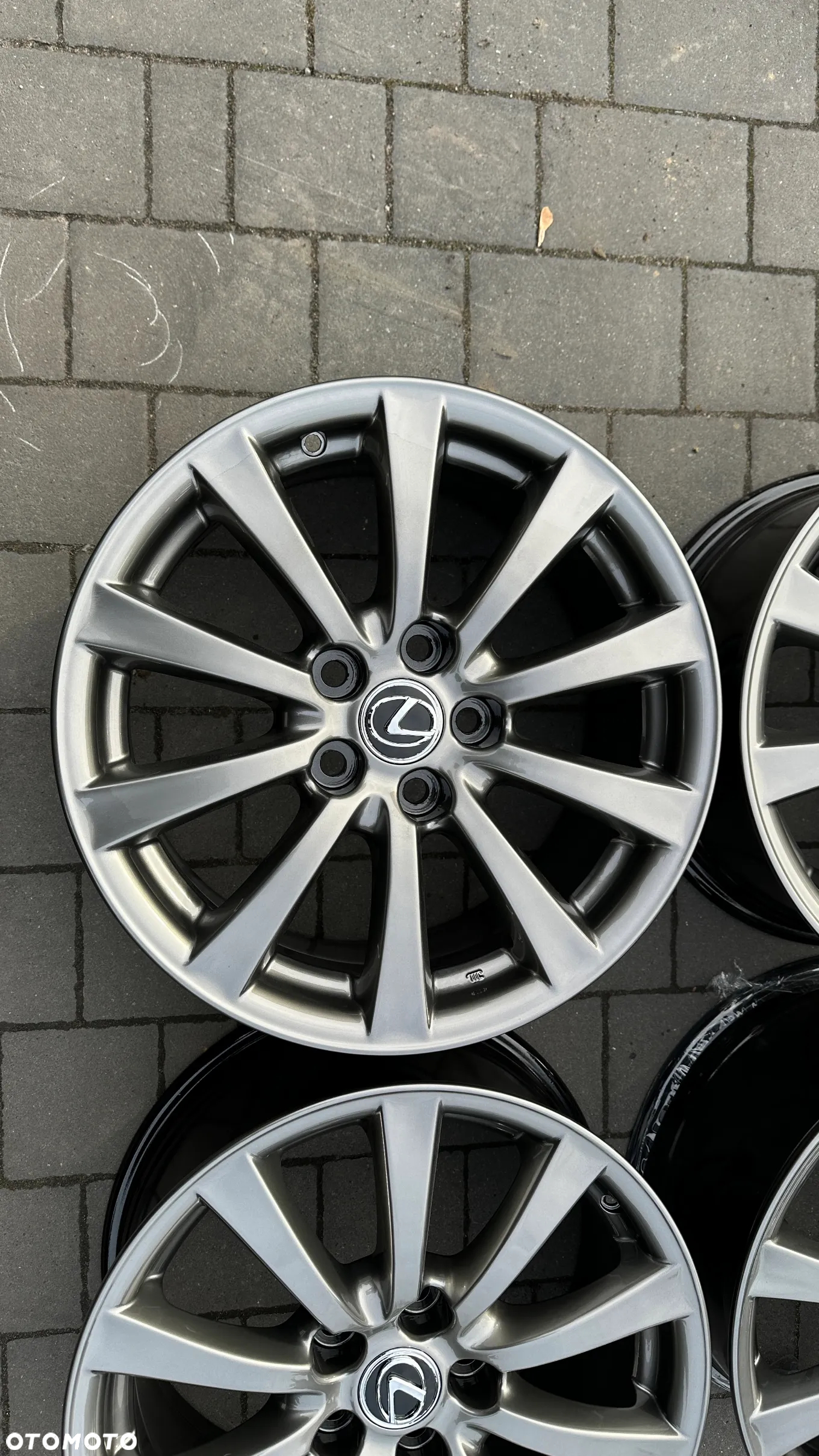 FELGI ALUMINIOWE Lexus Toyota r17 kola alufelgi 5x114.3 GRAFIT ET45 8JX17H2 - 5