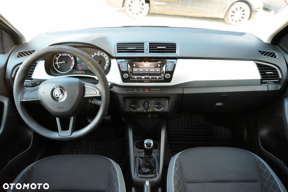 Skoda Fabia 1.0 TSI Ambition - 14
