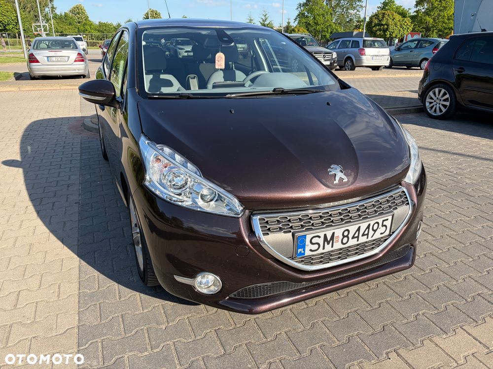 Peugeot 208 1.4 VTi Allure - 4