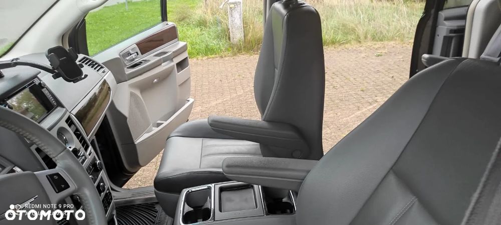 Chrysler Town & Country 3.8 Touring - 5