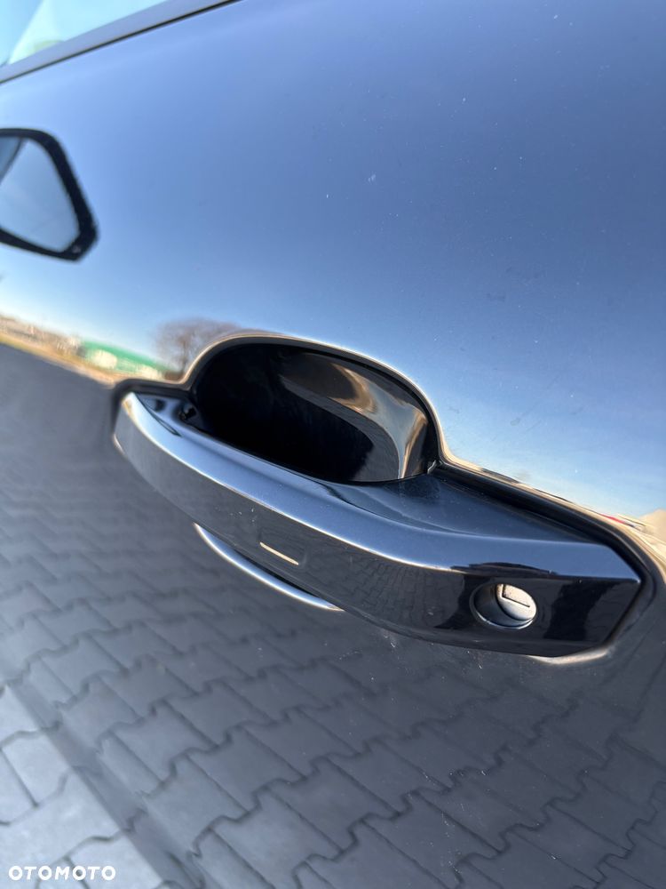 Audi A4 Limousine - 12