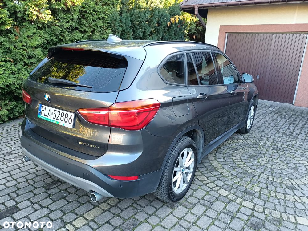BMW X1 sDrive20d - 3