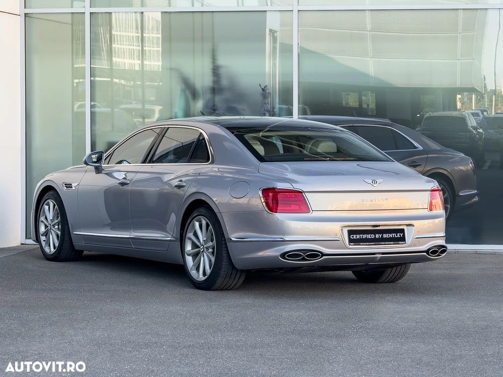 Bentley Flying Spur - 2
