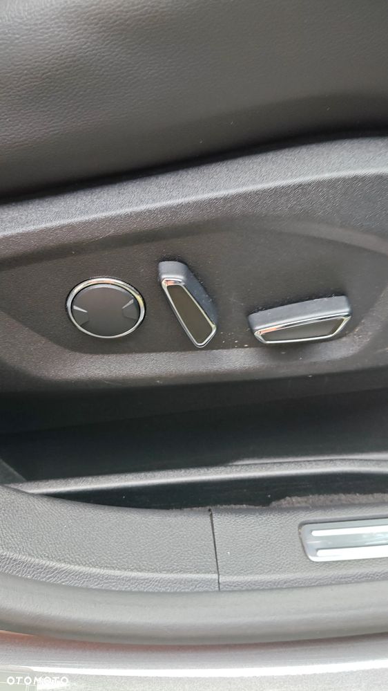Ford S-Max - 7