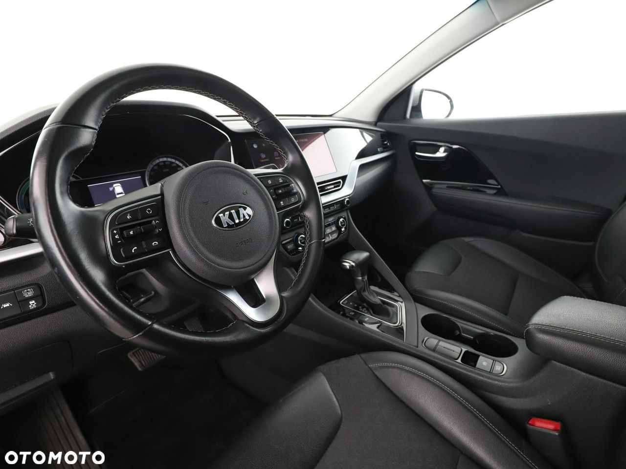 Kia Niro 1.6 GDI 2WD Edition 7 - 14
