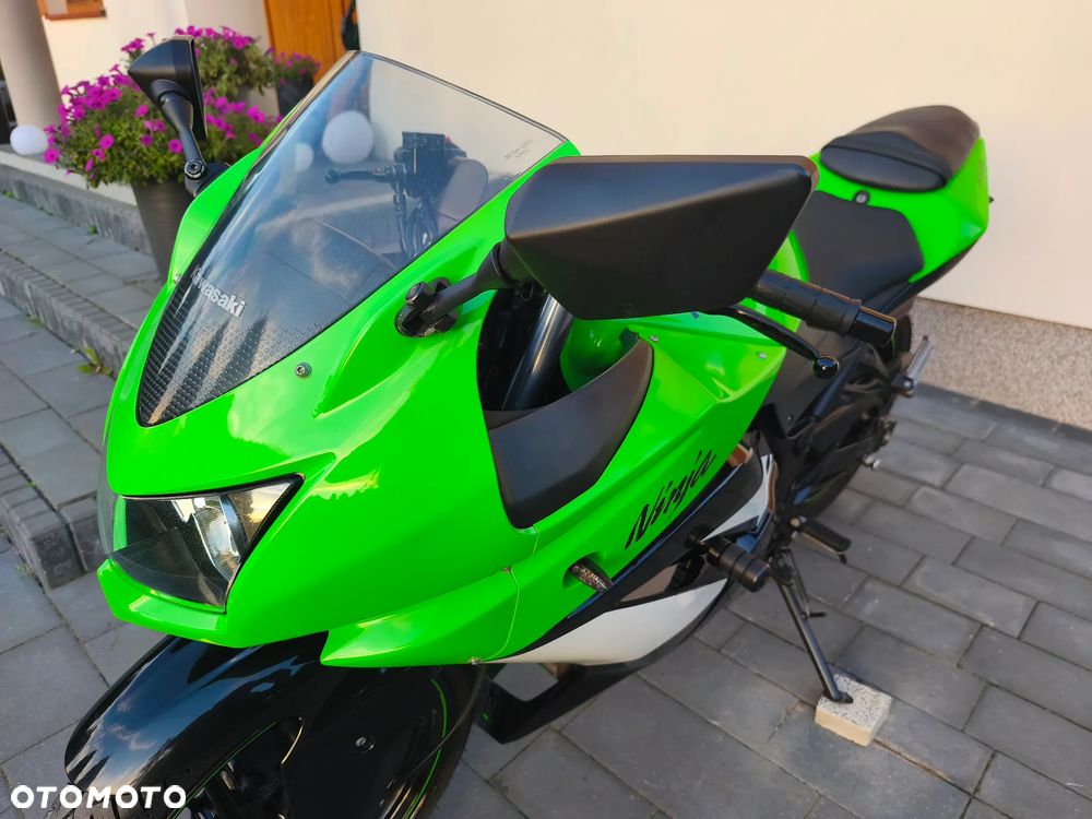 Kawasaki Ninja 250R - 18