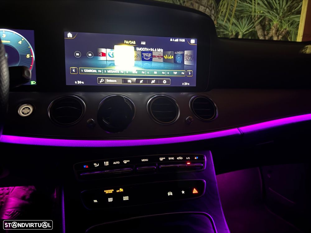 Mercedes-Benz E 220 d AMG Line - 55