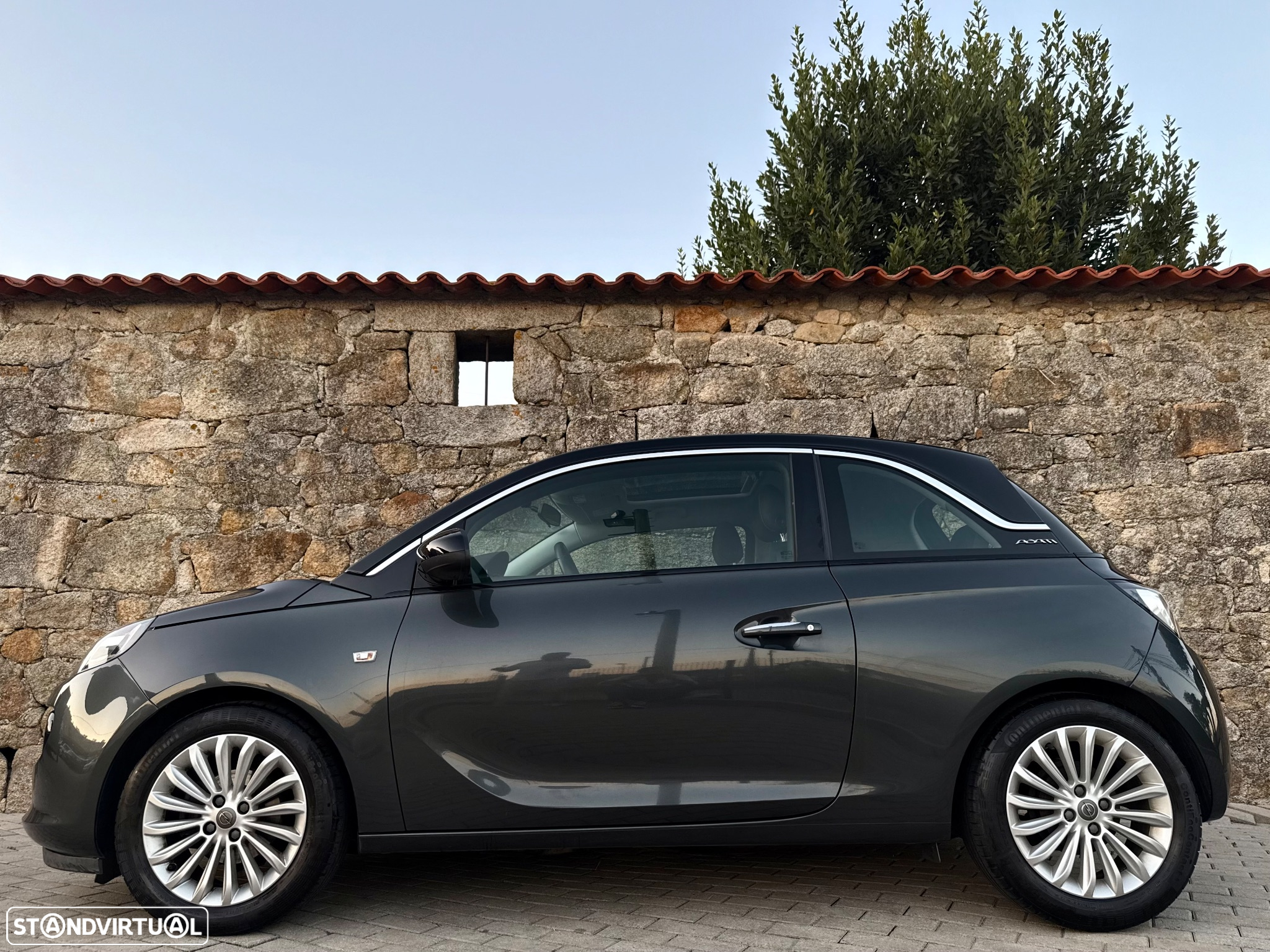 Opel Adam 1.2 Glam - 22