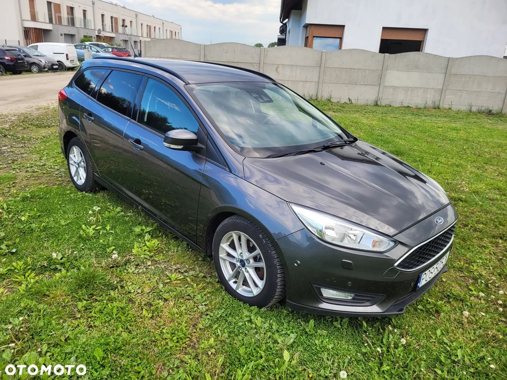 Ford Focus - 10