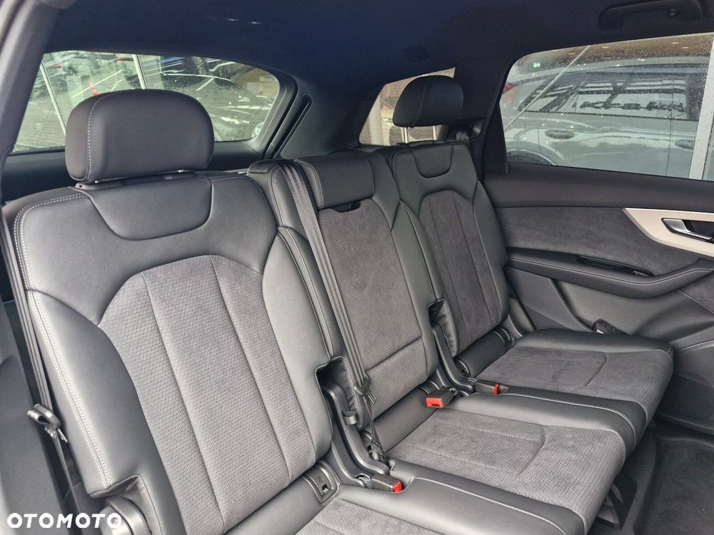 Audi Q7 - 22