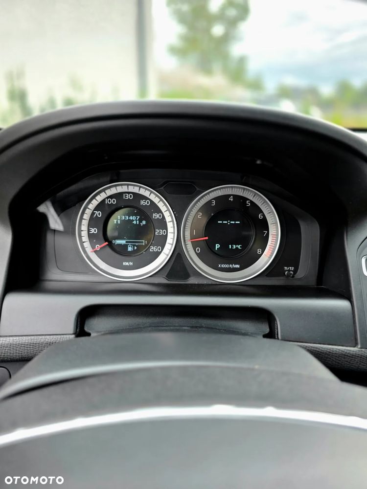 Volvo XC 60 T6 AWD Momentum - 20