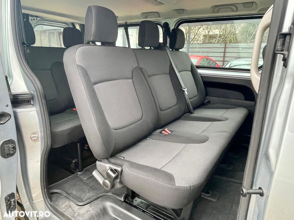 Renault Trafic Combi 2.0 Blue dCi 110 S&S L1 8+1 Life - 11