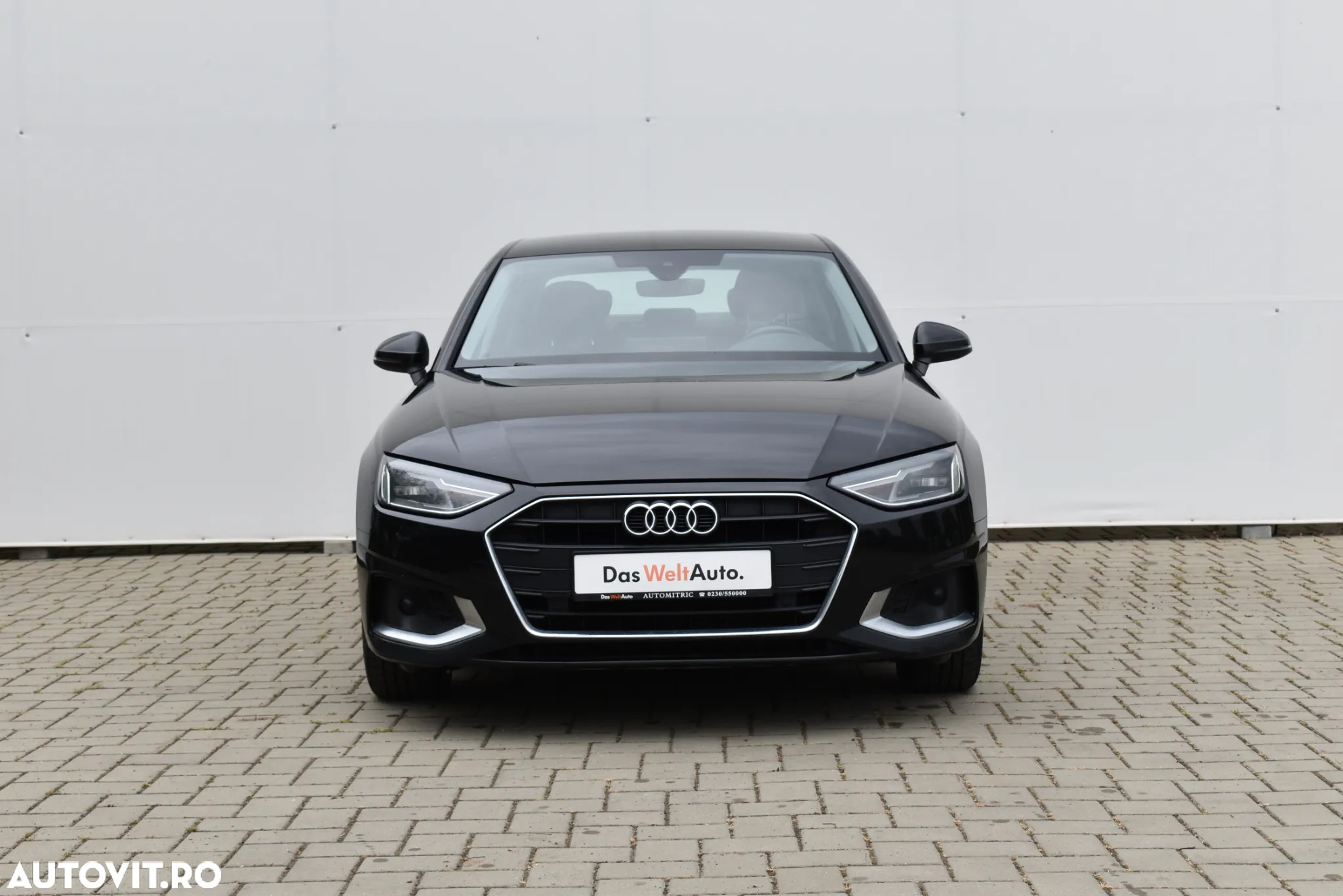 Audi A4 35 TDI S tronic MHEV Basic - 2