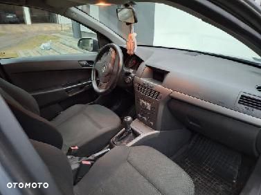 Opel Astra - 6