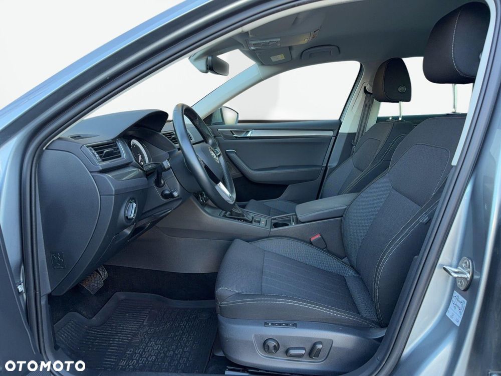 Skoda Superb 2.0 TSI Style DSG - 9