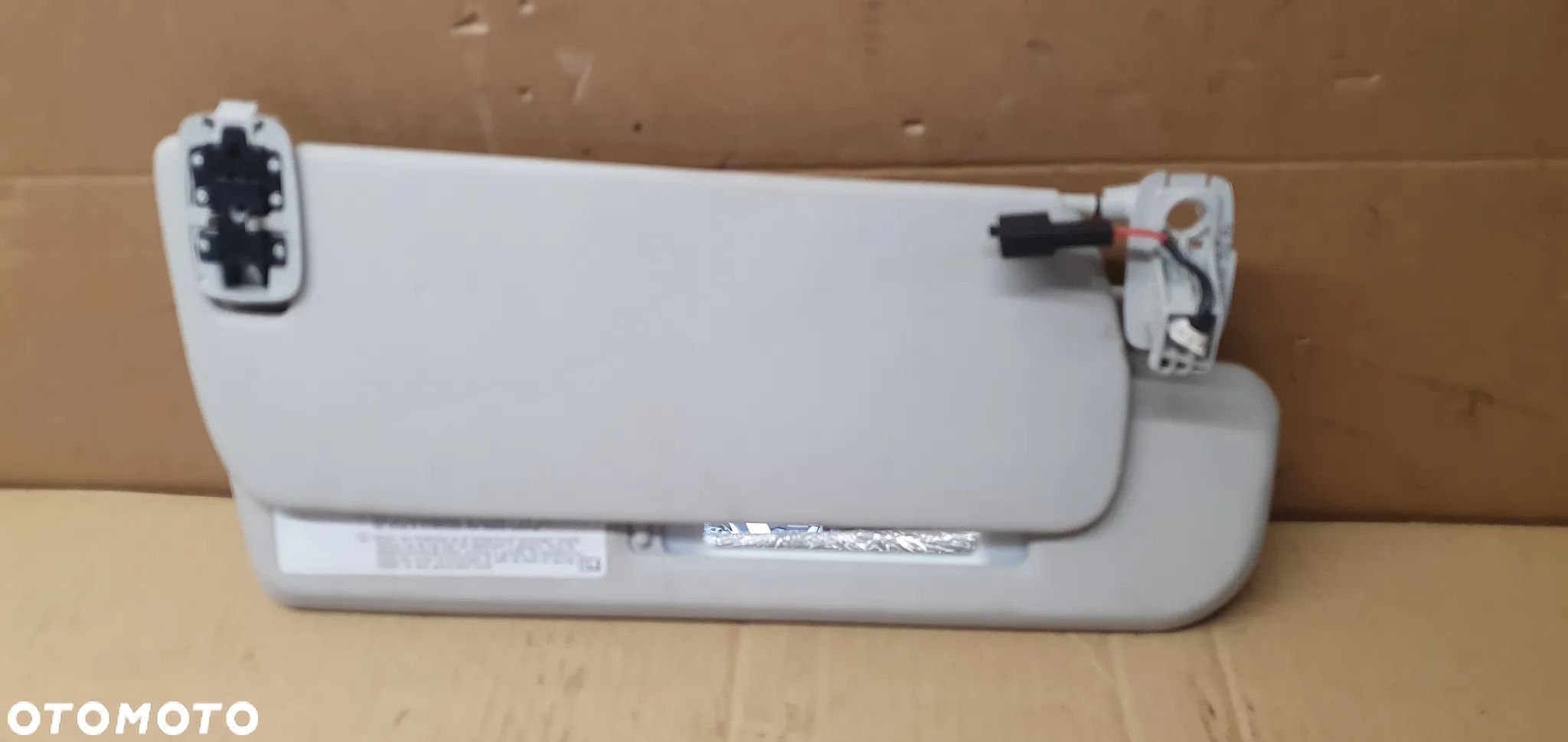 Osłona przeciwsłoneczna prawa pasażera podwójna VW Passat B6 3C0857552Q - 1