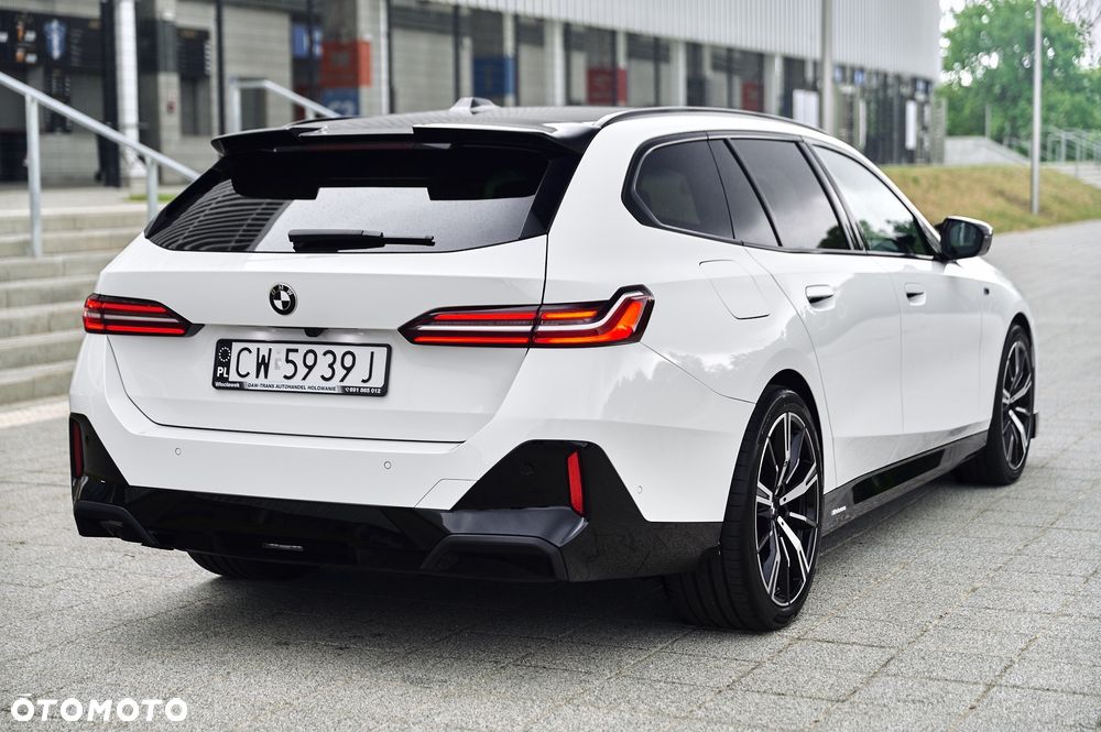 BMW Seria 5 520d xDrive - 12