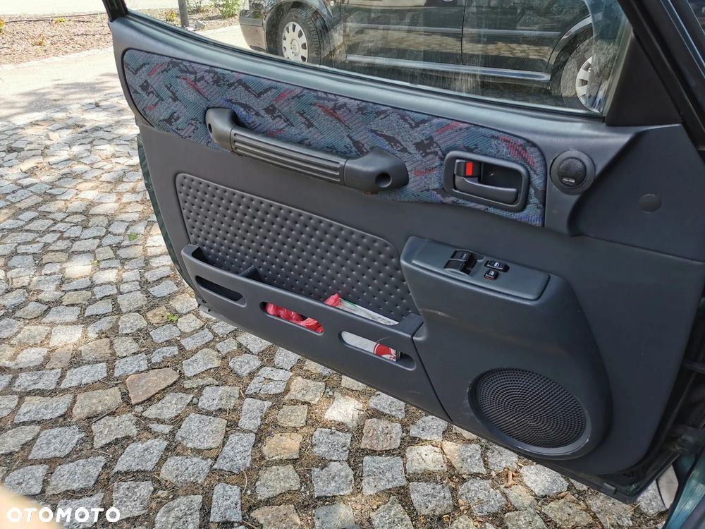 Toyota RAV4 - 19