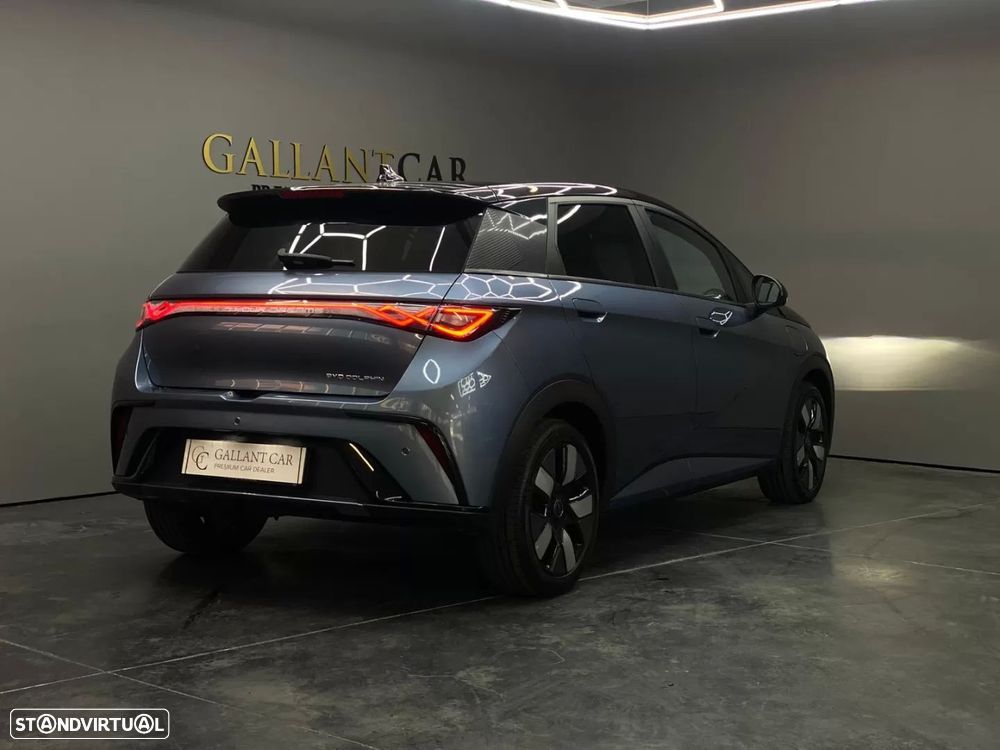 BYD Dolphin 60.4 kWh Design - 11