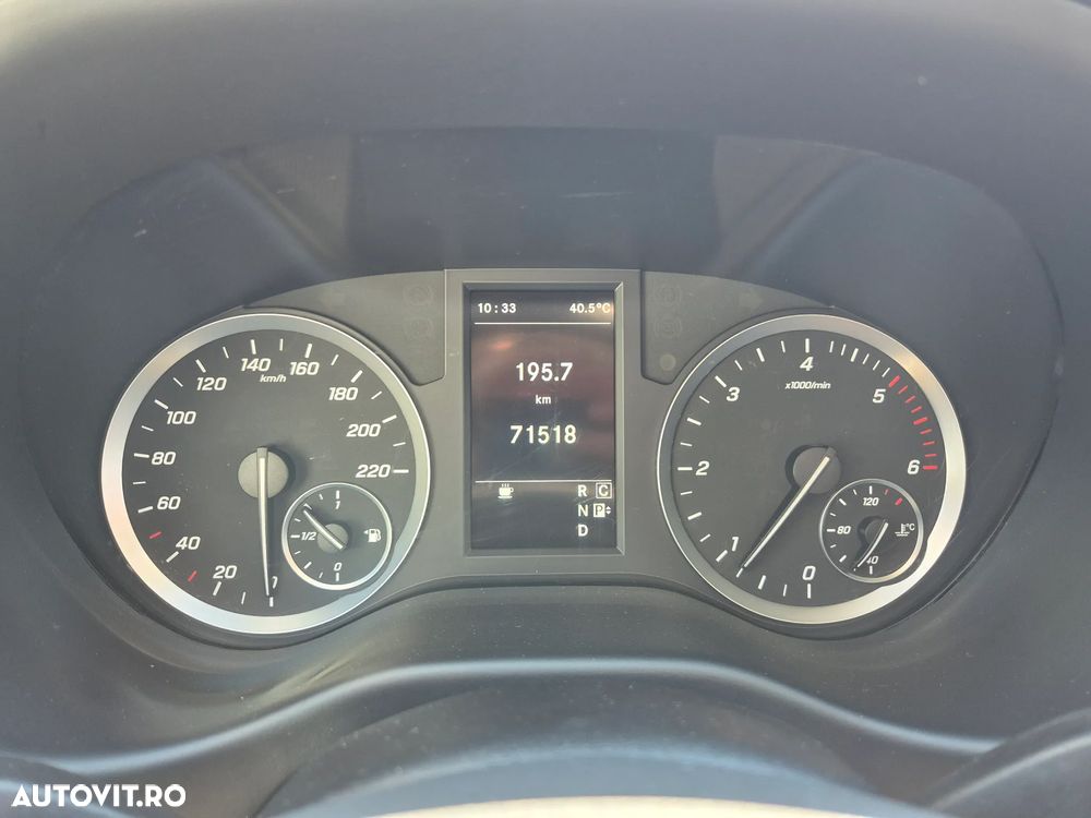 Mercedes-Benz Vito - 16