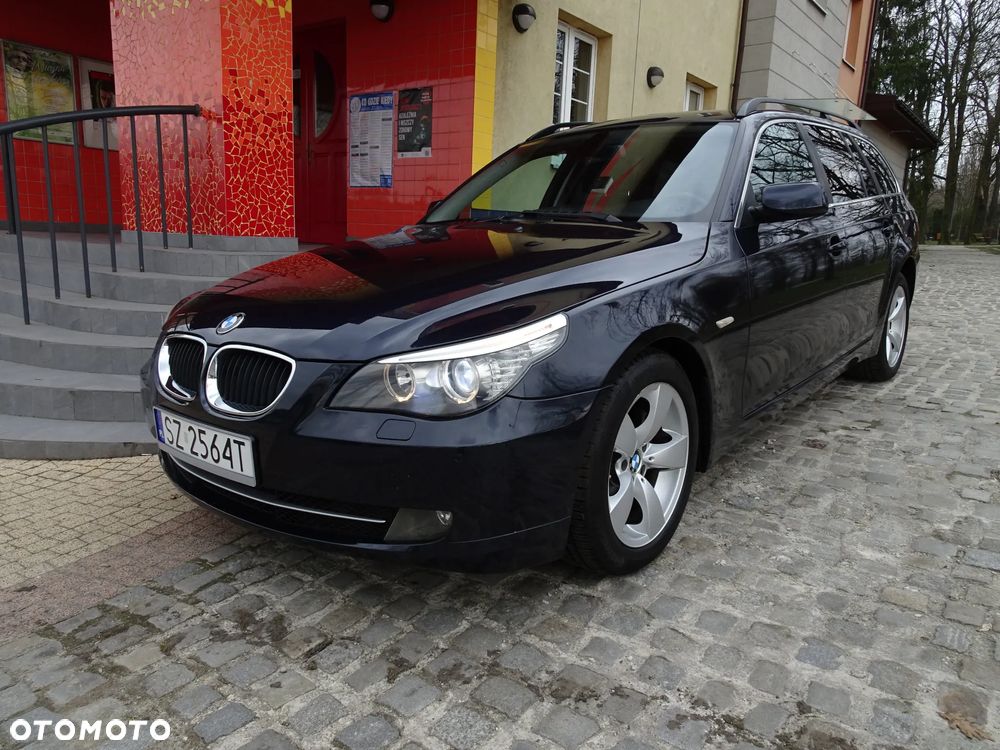 BMW Seria 5 520d Touring Edition Exclusive - 1