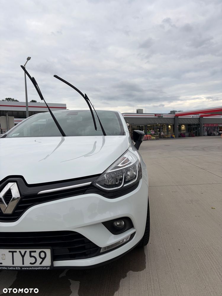 Renault Clio 1.2 16V Limited 2018 - 1