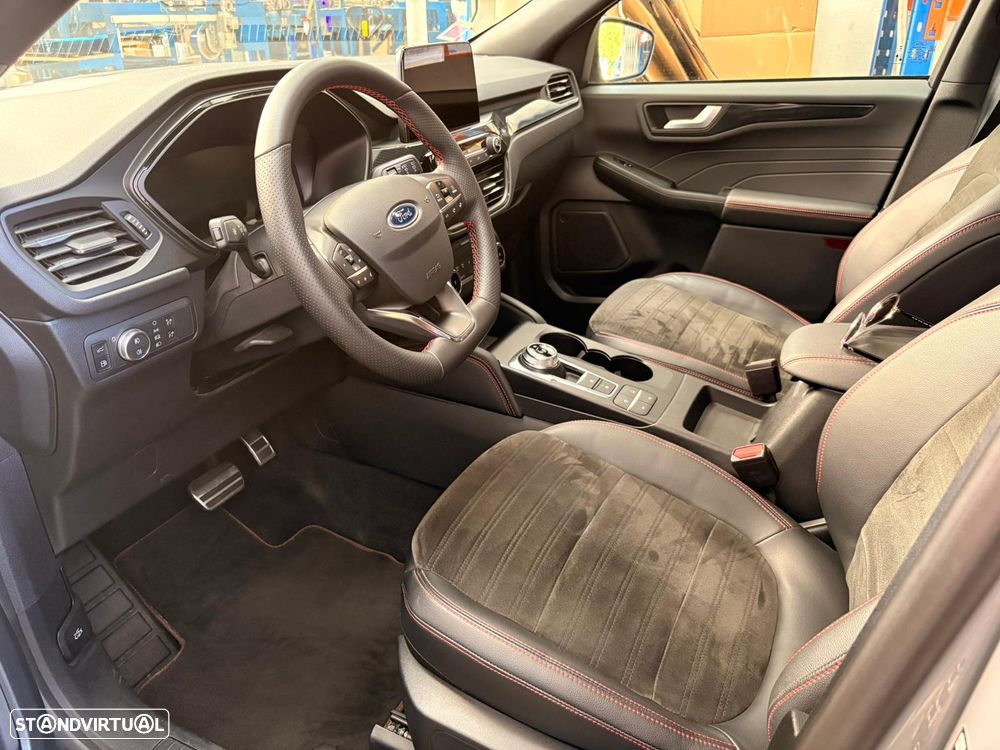 Ford Kuga 2.5 PHEV ST-Line X - 15