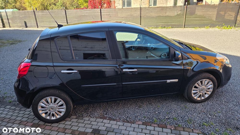 Renault Clio 1.2 16V Limited EU6 - 34
