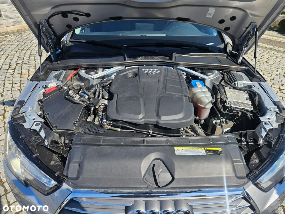 Audi A4 Avant 2.0 TDI - 15