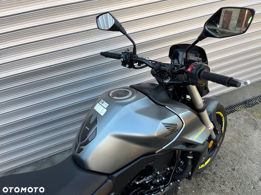 Honda Hornet - 33