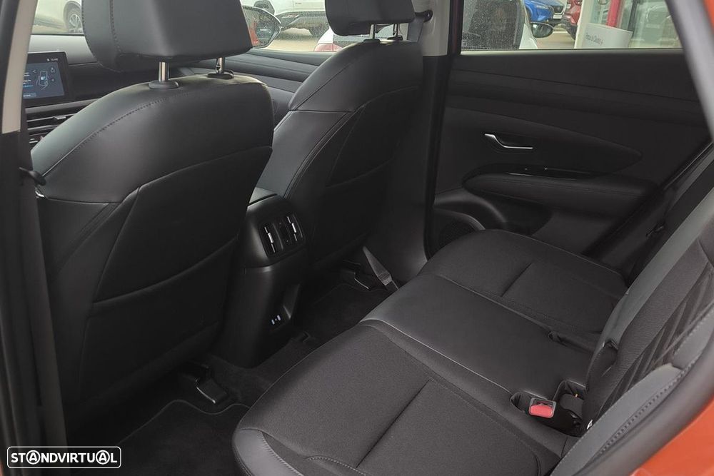Hyundai Tucson 1.6 T-GDI PHEV e-Vanguard + TT - 6
