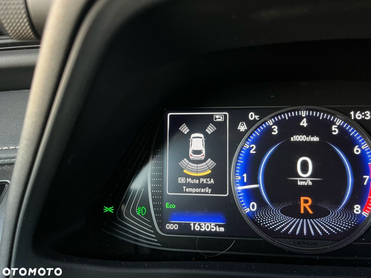 Lexus UX 200 GPF Business Edition 2WD - 25