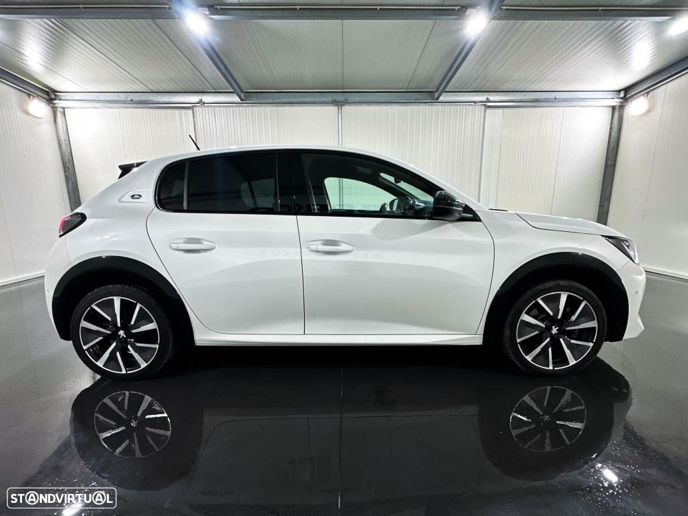 Peugeot e-208 50 kWh GT Pack - 13