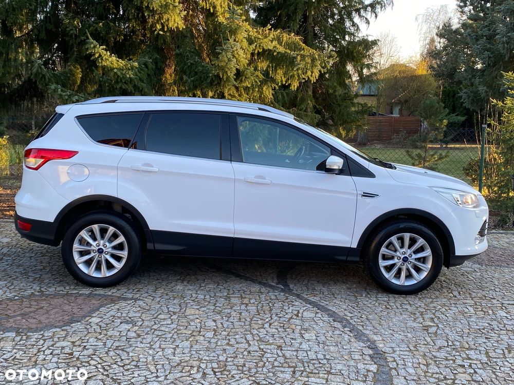 Ford Kuga 2.0 TDCi 2x4 Titanium - 7