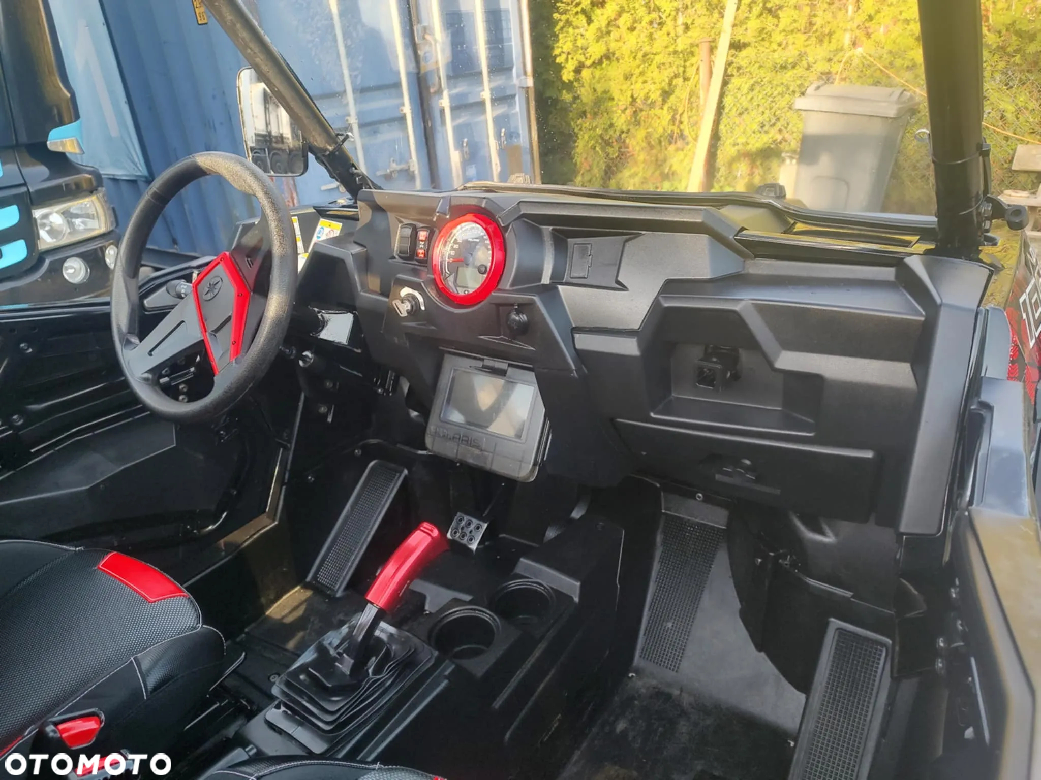 Polaris RZR