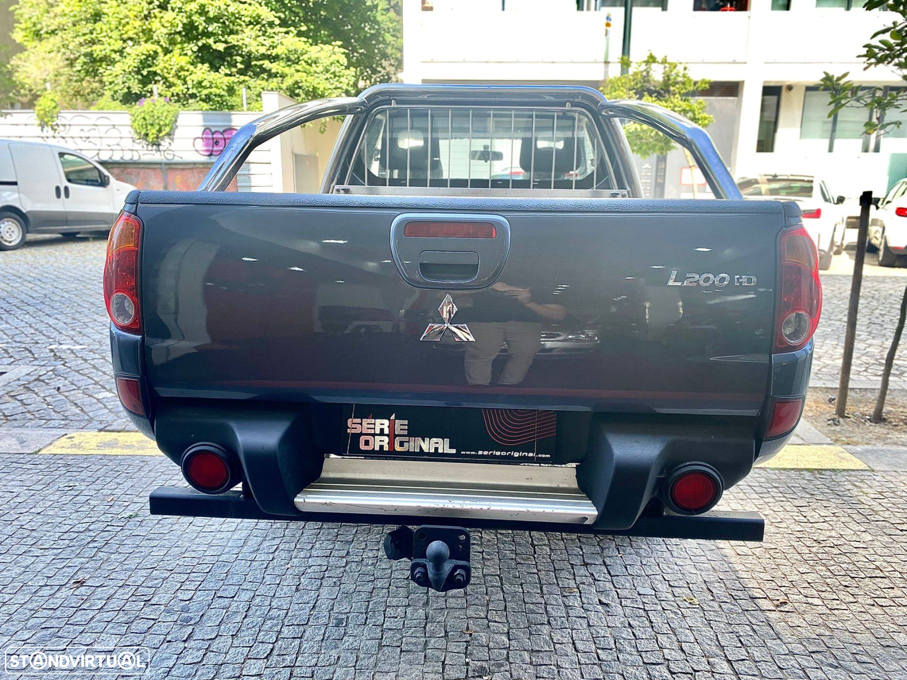 Mitsubishi L200 Pick Up 4x4 Intense Club Cab - 9