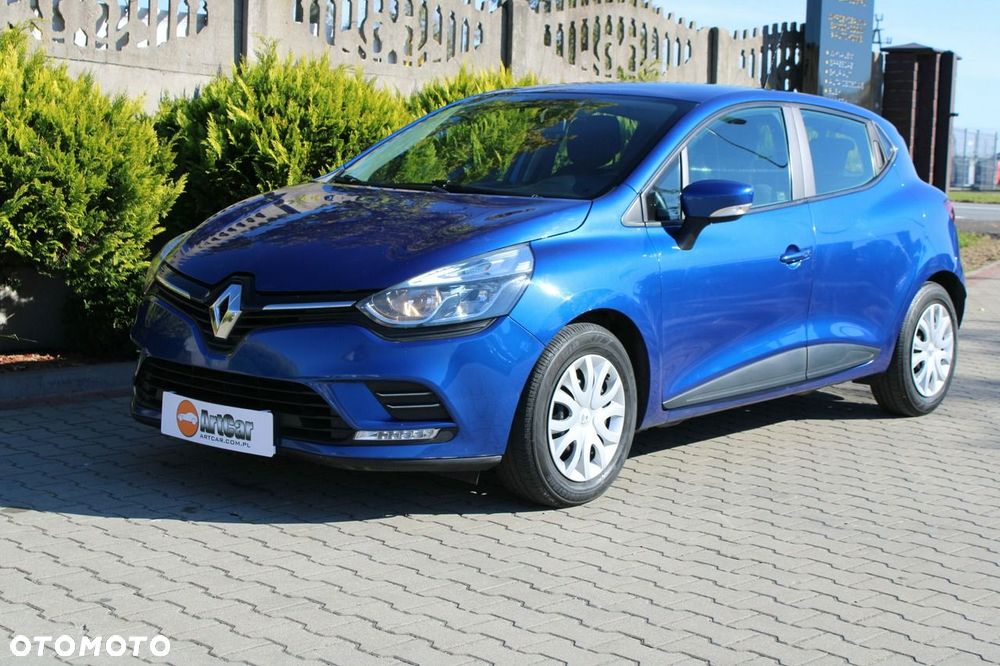Renault Clio 1.2 16V 75 Business - 28