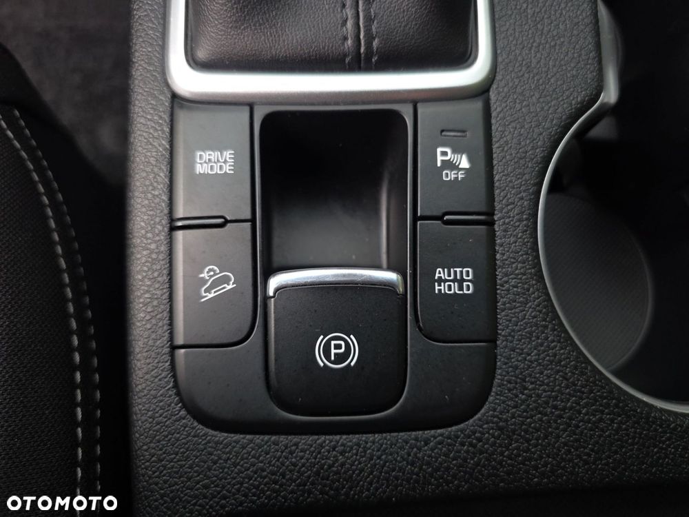 Kia Sportage 1.6 T-GDI M 2WD DCT - 25